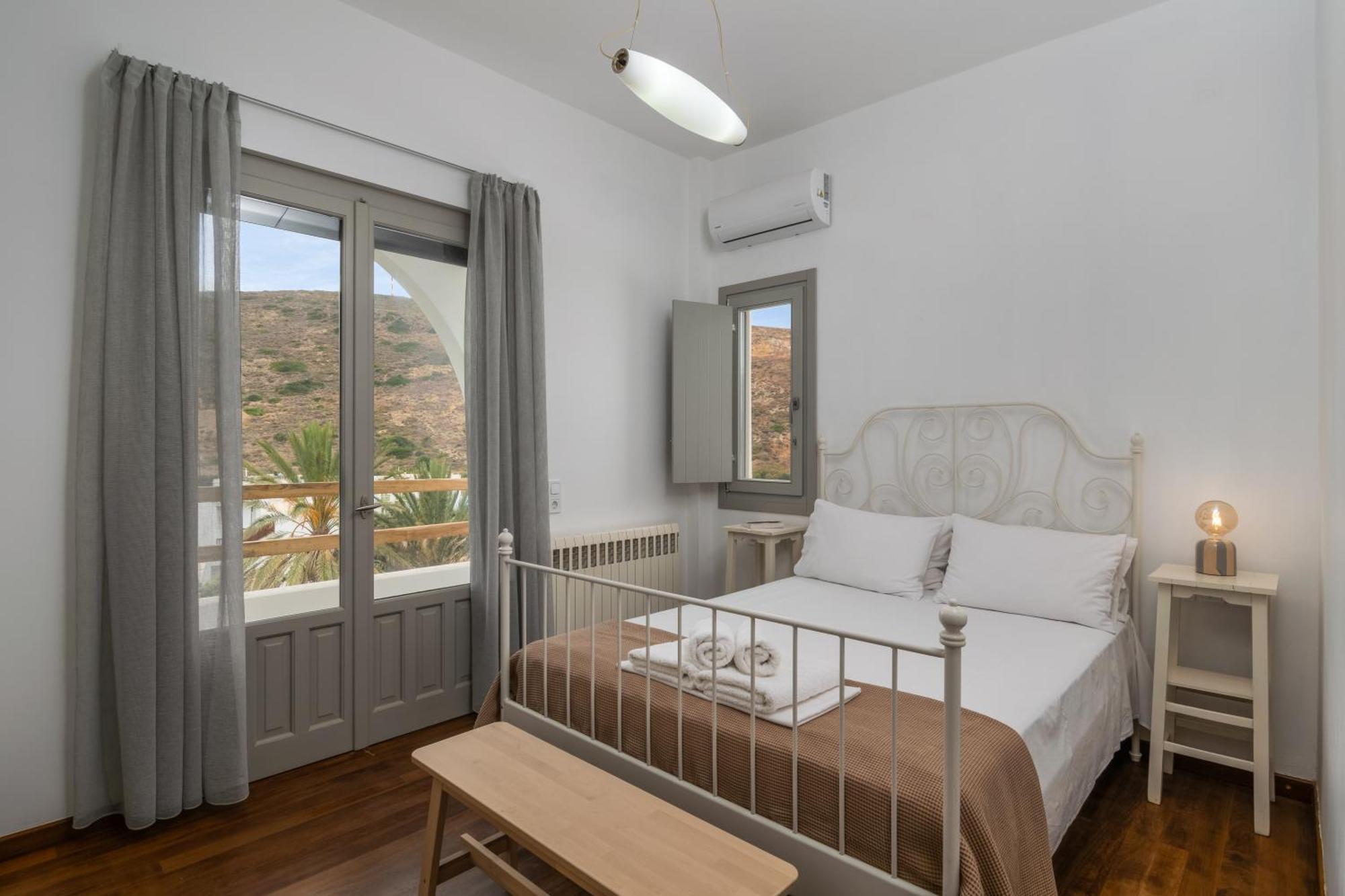 Areti'S Milos Guesthouses Adámasz Kültér fotó